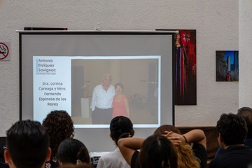 La Biblioteca de Unicaribe llega a su 18 Aniversario custodiando la historia de Cancún